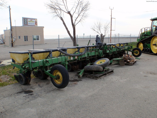 1991 John Deere 7300