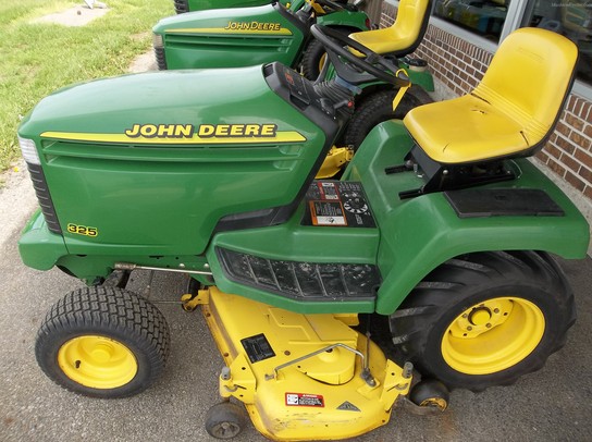 1996 John Deere 325