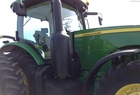 2011 John Deere 8235R