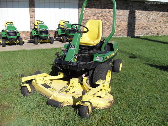  John Deere F911