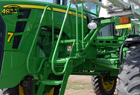 2010 John Deere 4930