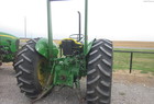  John Deere 2440