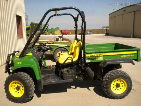 2010 John Deere XUV 620I GREEN