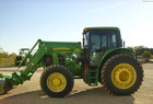 2008 John Deere 7330
