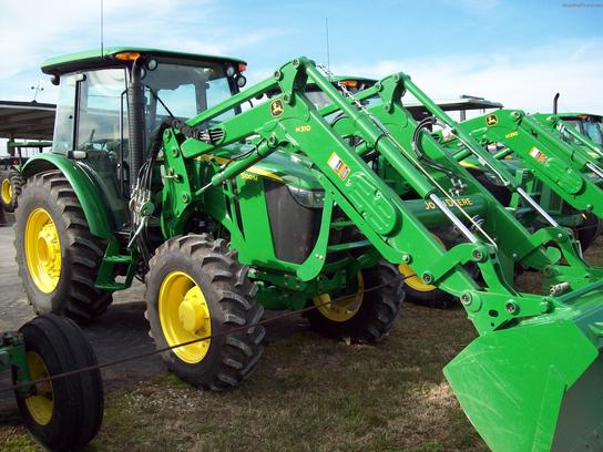 2012 John Deere 5100M