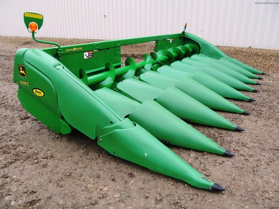 2012 John Deere 608C