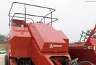 2004 Hesston 4760