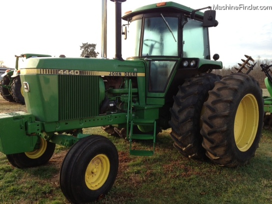 1981 John Deere 4440