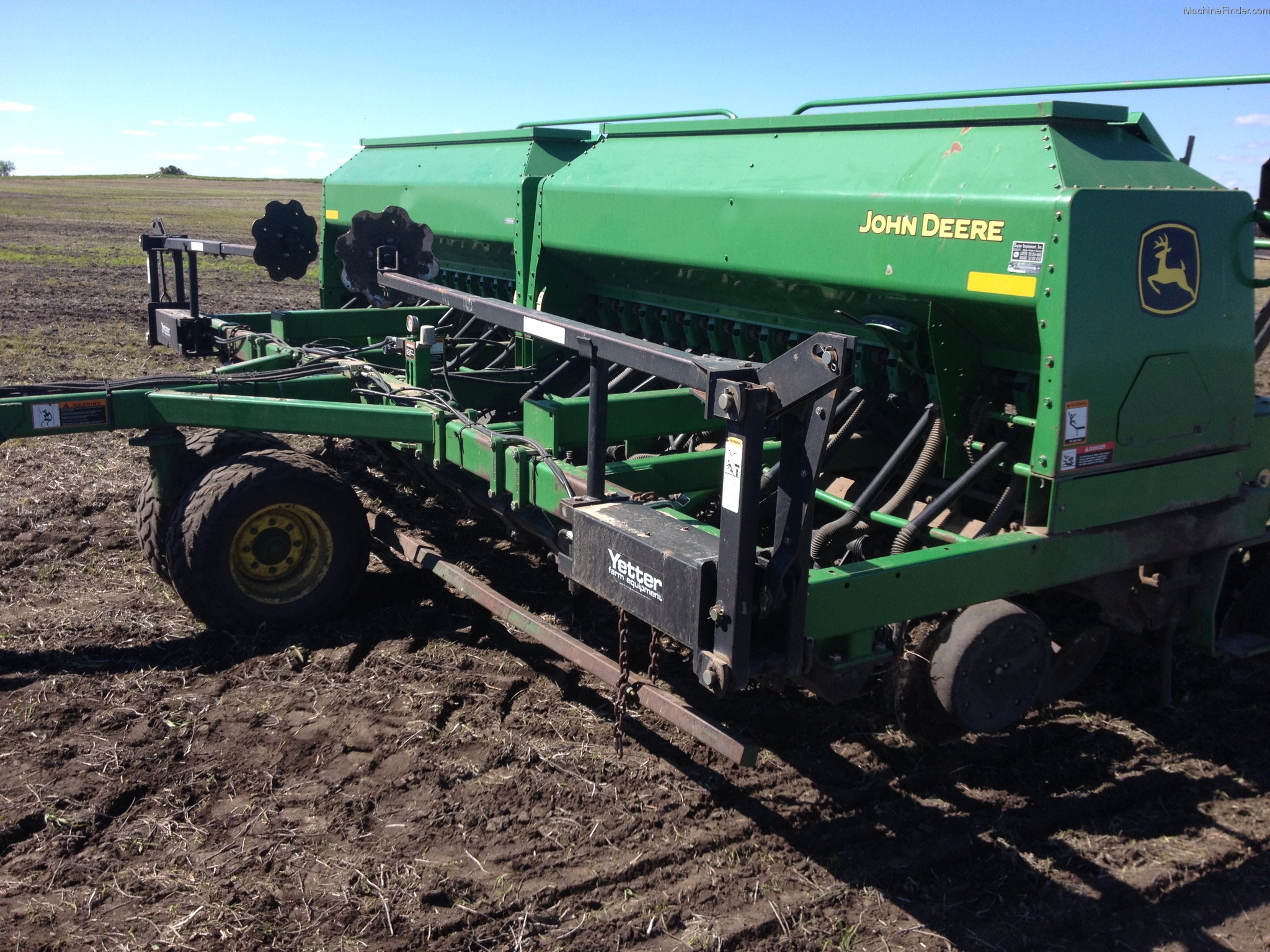 2003 John Deere 1590 Planting & Seeding Box Drills John Deere