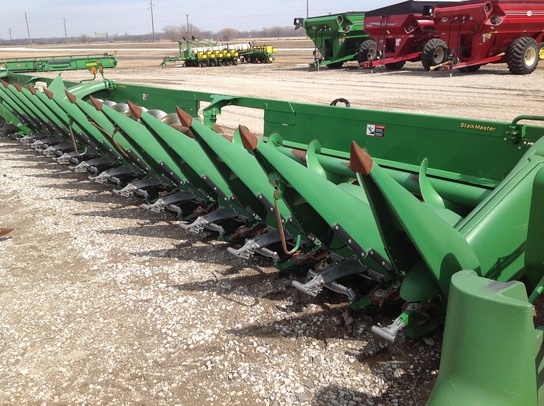2011 John Deere 612C StalkMaster