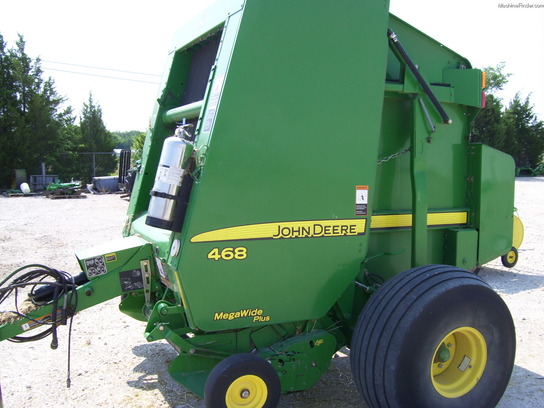 2007 John Deere 468