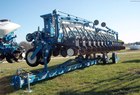 2004 Kinze 3650