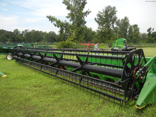 2004 John Deere 930F