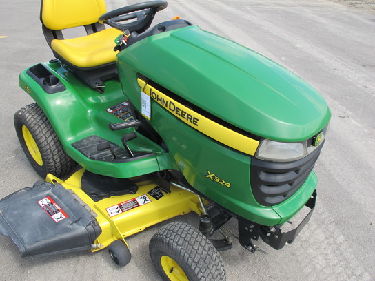 2007 John Deere X324