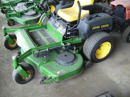 2001 John Deere M665