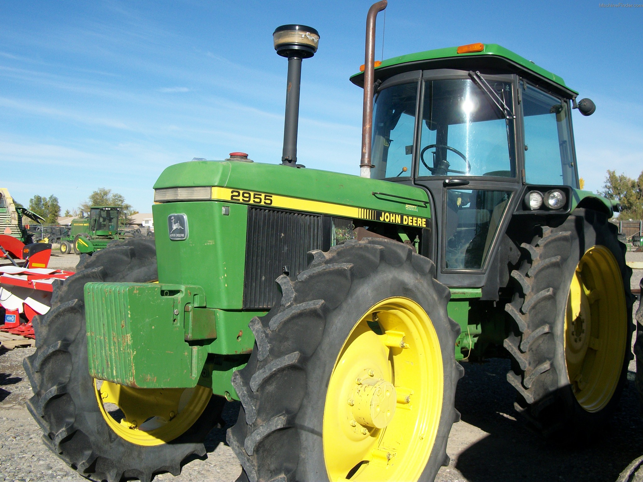 John Deere 2955 Tractors - Utility (40-100hp) - John Deere MachineFinder