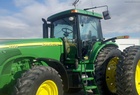 2005 John Deere 8320