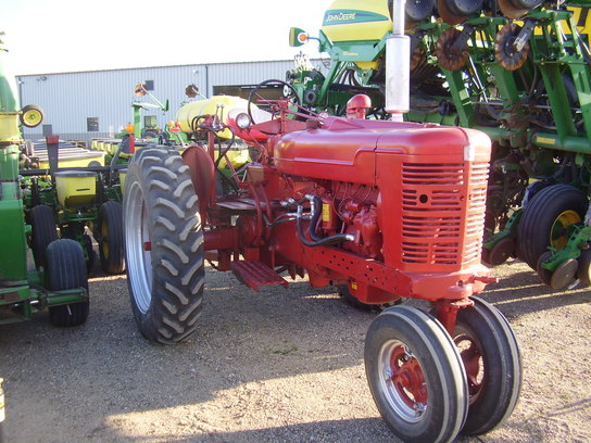 1953 International Harvester Super M