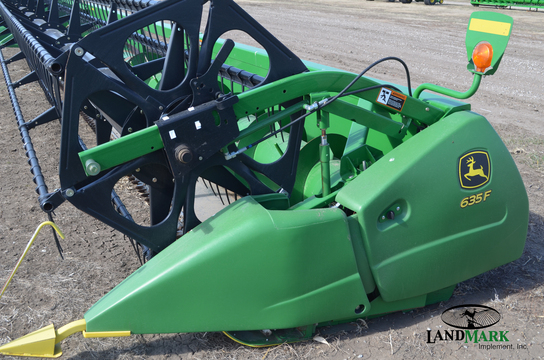 2009 John Deere 635F