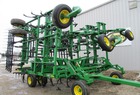 2009 John Deere 2210