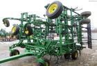 2009 John Deere 2210