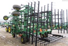 2009 John Deere 2210