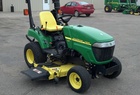 2009 John Deere 2305