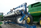 2004 Kinze 3600