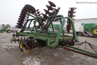  John Deere 230