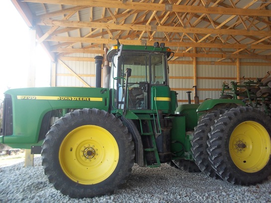 2001 John Deere 9200