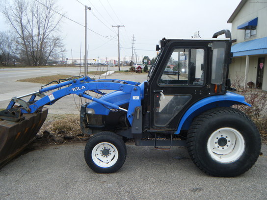 2005 New Holland TC45DA