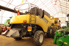 2005 New Holland CR940