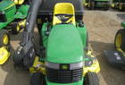 2005 John Deere GT235