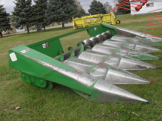 1983 John Deere 643