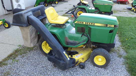 1987 John Deere 316