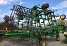 2005 John Deere 2210