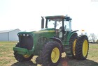 2004 John Deere 8220