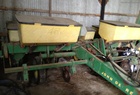  John Deere 7000