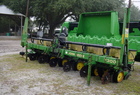 1990 John Deere 7300