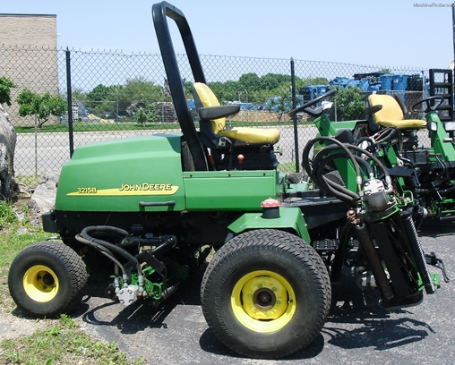 2003 John Deere 3215B