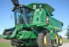 2010 John Deere 9570 STS