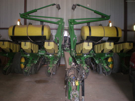 2008 John Deere 1760