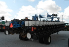  Kinze 3700