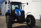 2006 New Holland TS125A Deluxe Cab