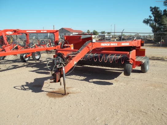 2009 Kuhn MM300