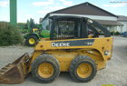 2005 John Deere 320