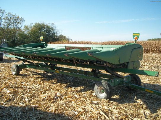 2009 John Deere 608C