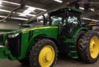 2012 John Deere 8260R