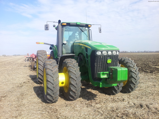 2006 John Deere 8330