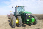 2006 John Deere 8330